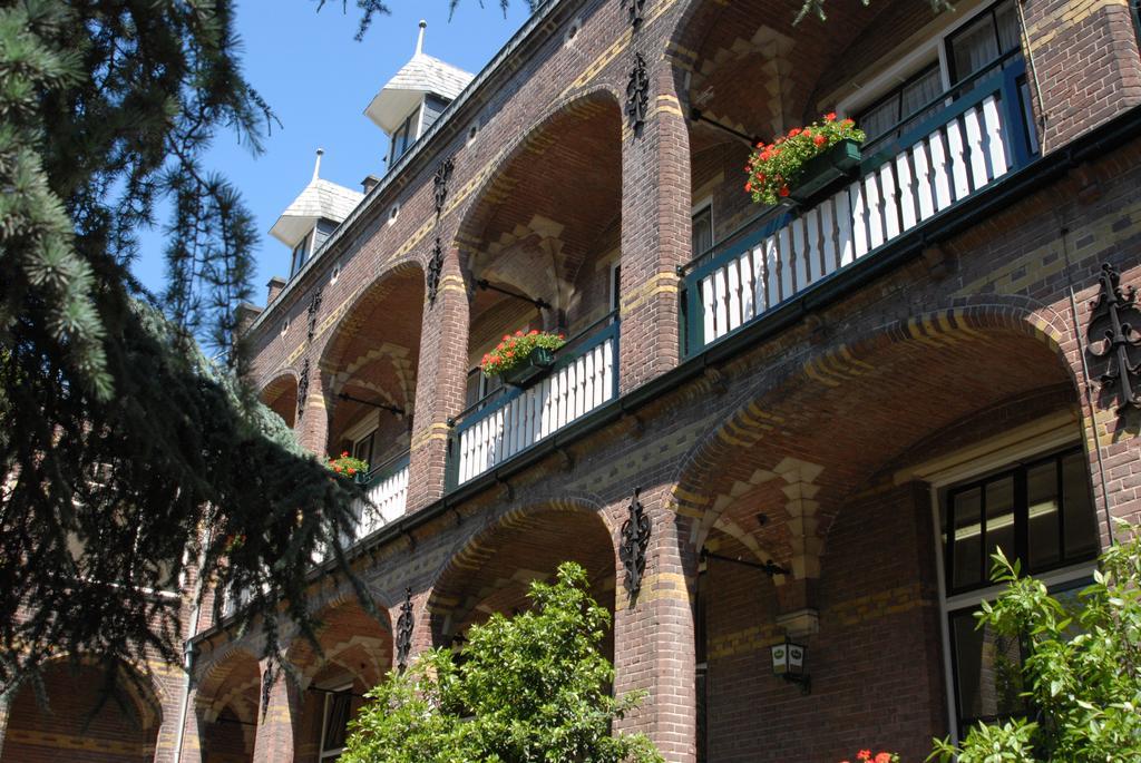 Fletcher Hotel Gilde Deventer Exteriör bild
