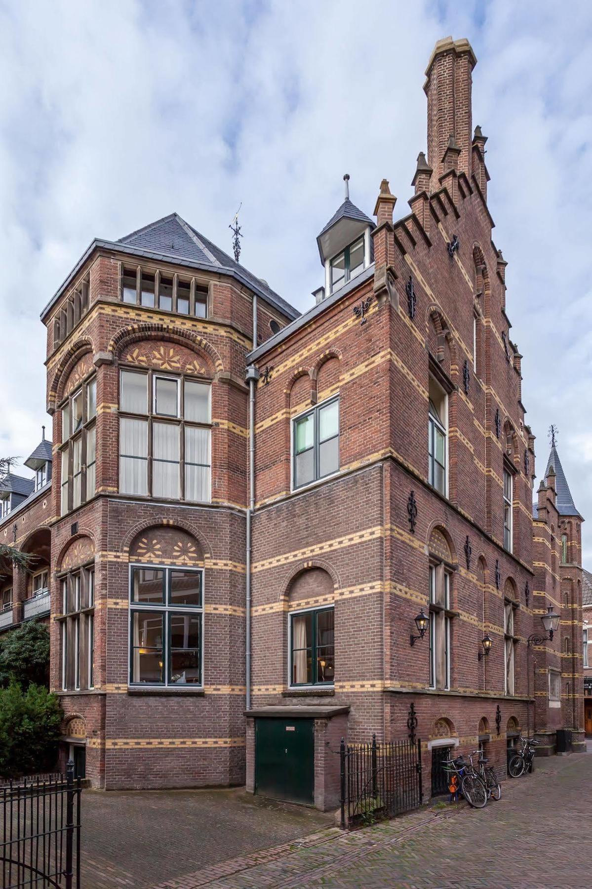 Fletcher Hotel Gilde Deventer Exteriör bild
