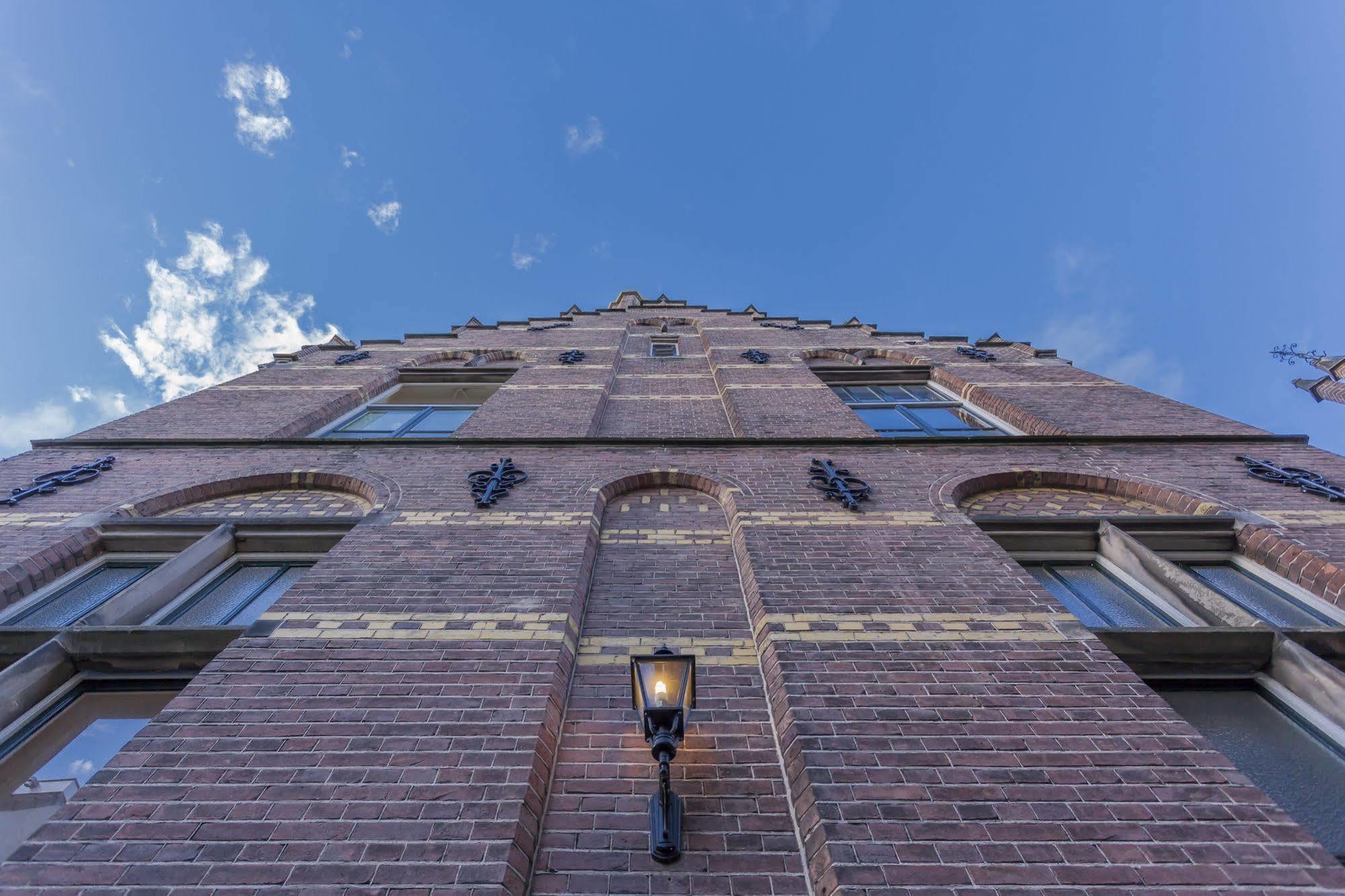 Fletcher Hotel Gilde Deventer Exteriör bild