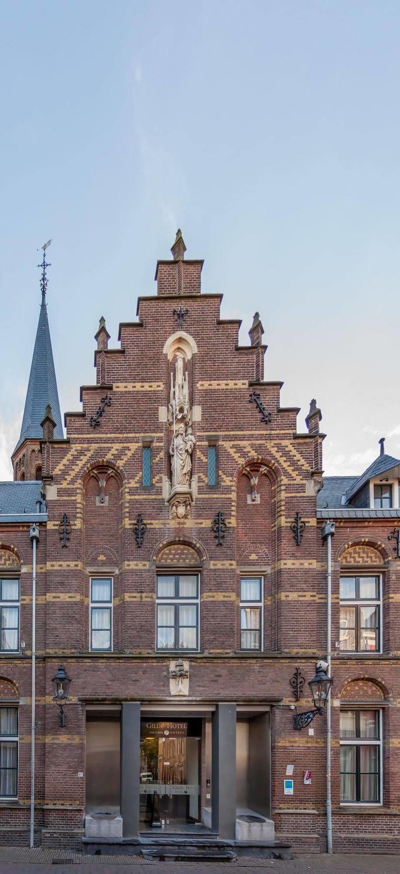 Fletcher Hotel Gilde Deventer Exteriör bild